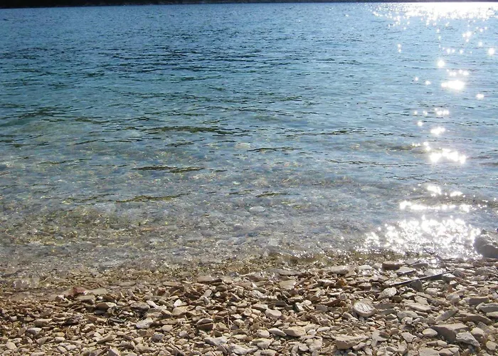 Cosy In Zrnovo - 30 Sqm With Shared Pool